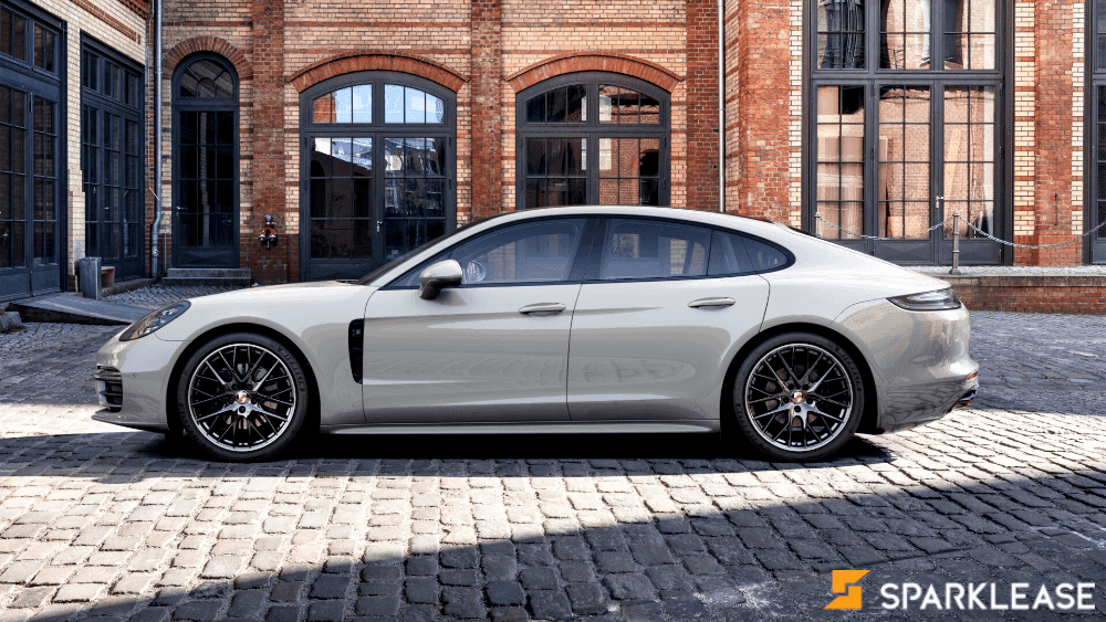2023 Porsche Panamera 4 (September Arrival)
