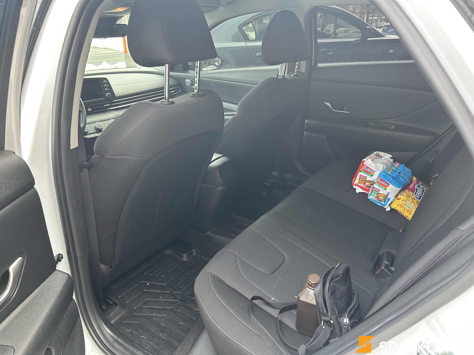 2023 Hyundai Elantra Essential IVT