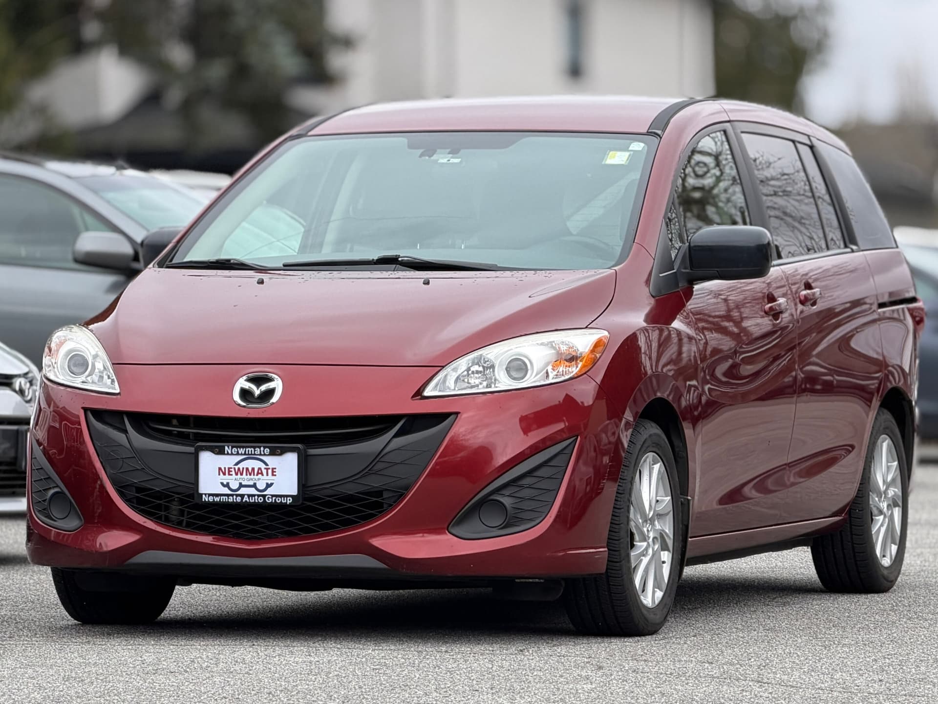 2012 Mazda Mazda5 GS. LOCAL BC VEHICLE. ONE OWNER. NO ACCIDENT. LOW ON MILEAGE. SERVICE DONE.