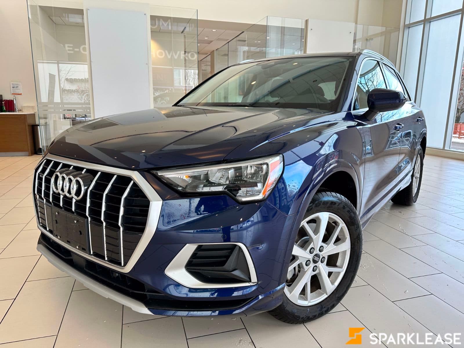 2022 Audi  Q3  Progressiv 40 TFSI quattro 