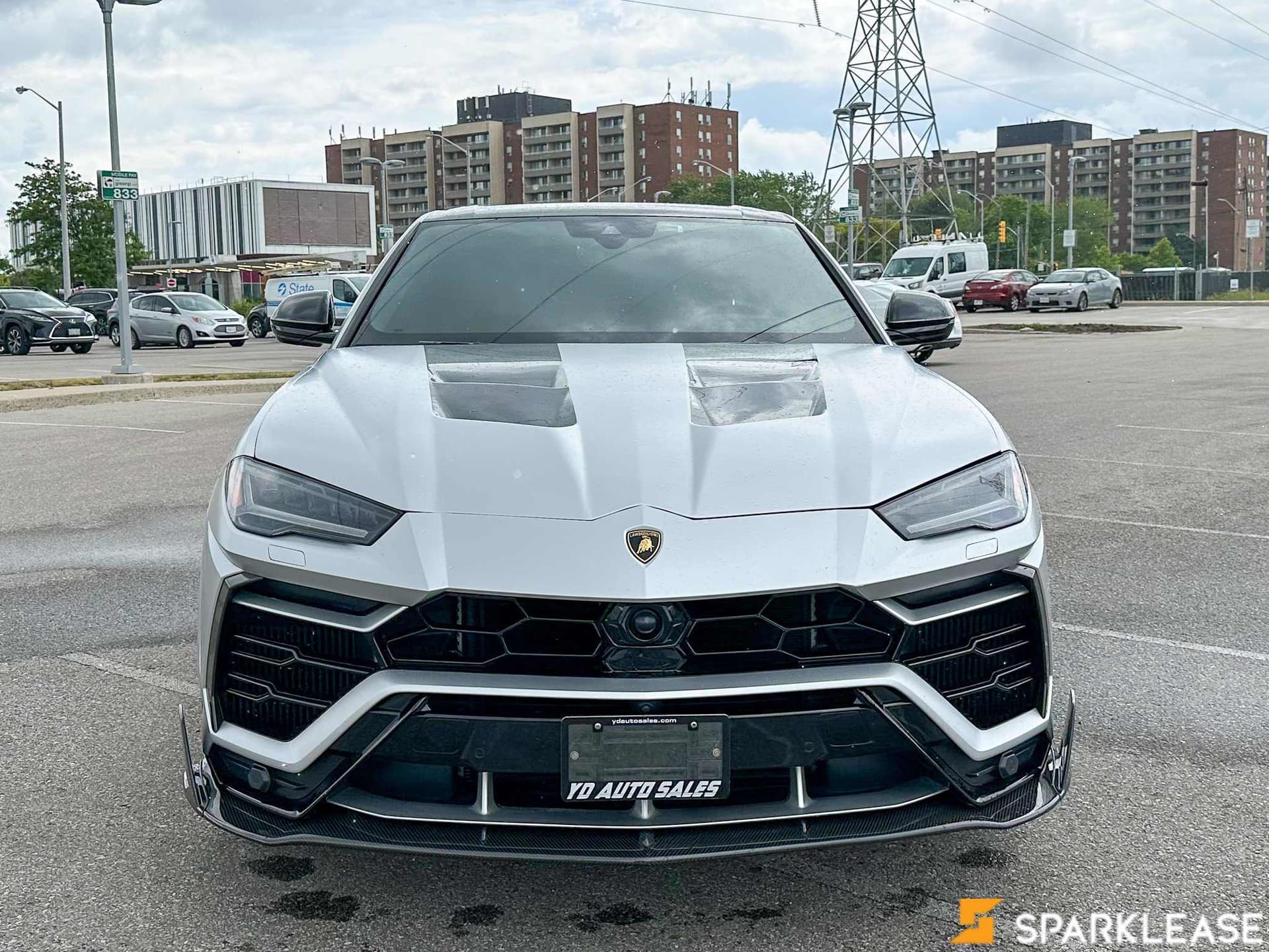 2019 Lamborghini  Urus 