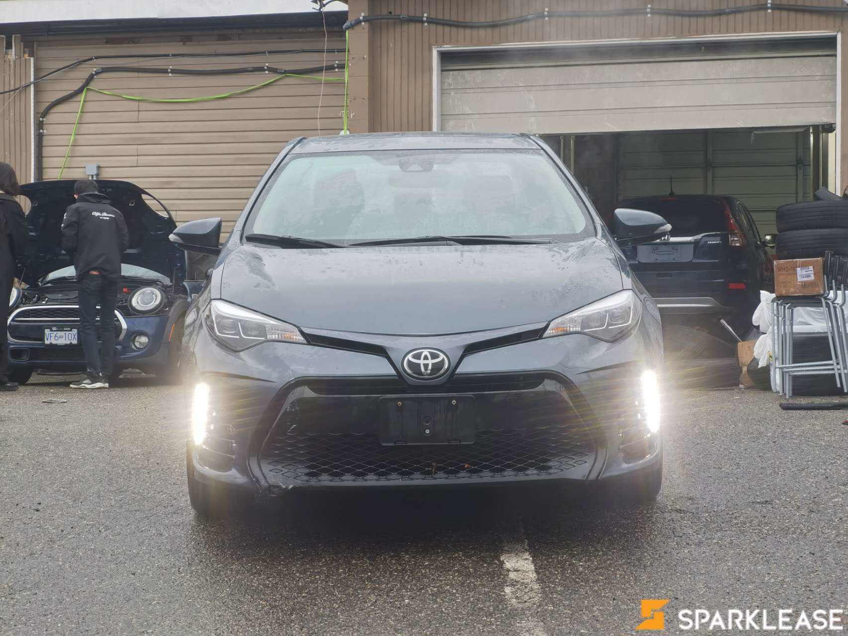 2017 Toyota Corolla 4dr Sdn CVT CE