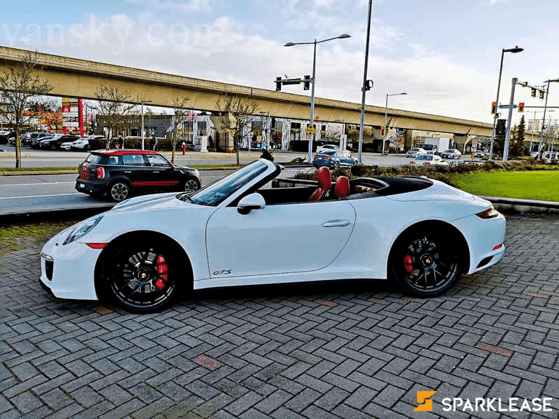 2018 Porsche 911 Carrera GTS Cabriolet