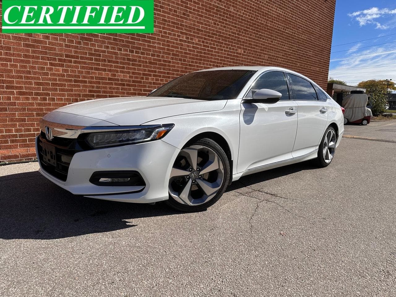 2018 Honda Accord Touring, Navigation, Leather, Sunroof, Certified