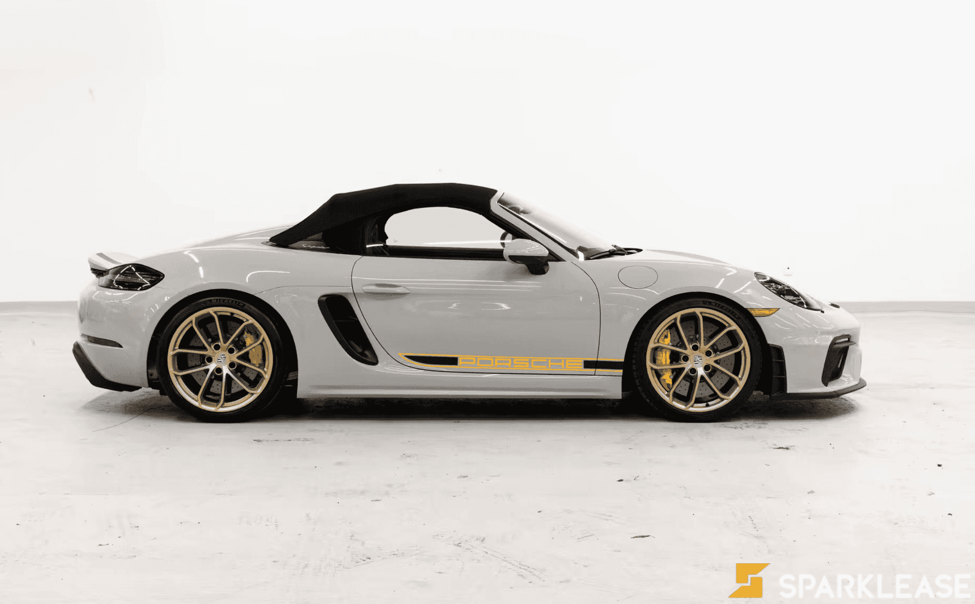 2021 Porsche  718 Spyder  Roadster 