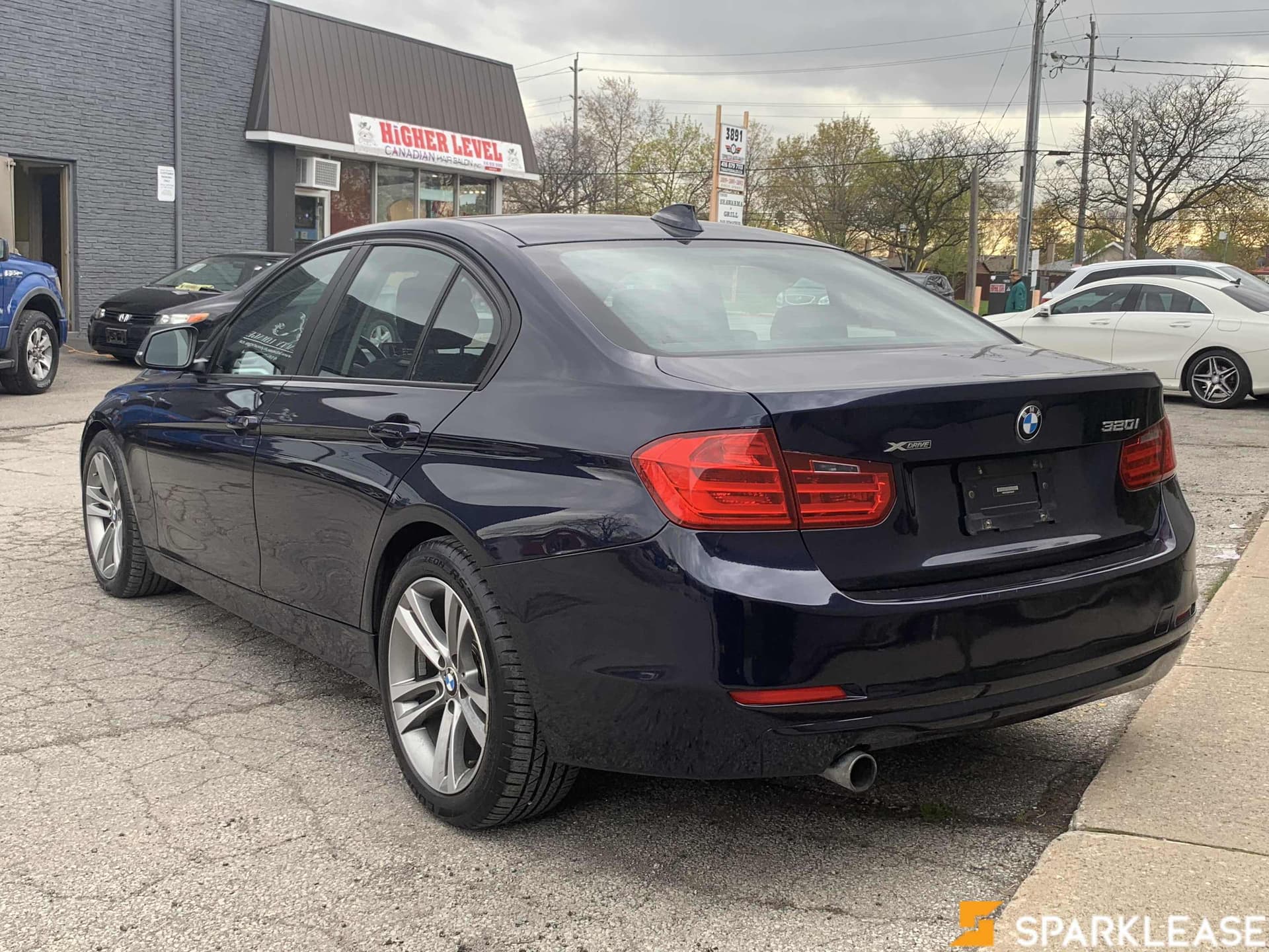 2014 BMW 3 Series 4dr Sdn 320i xDrive AWD