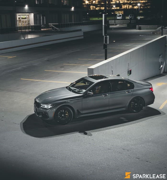 2016 BMW 750i