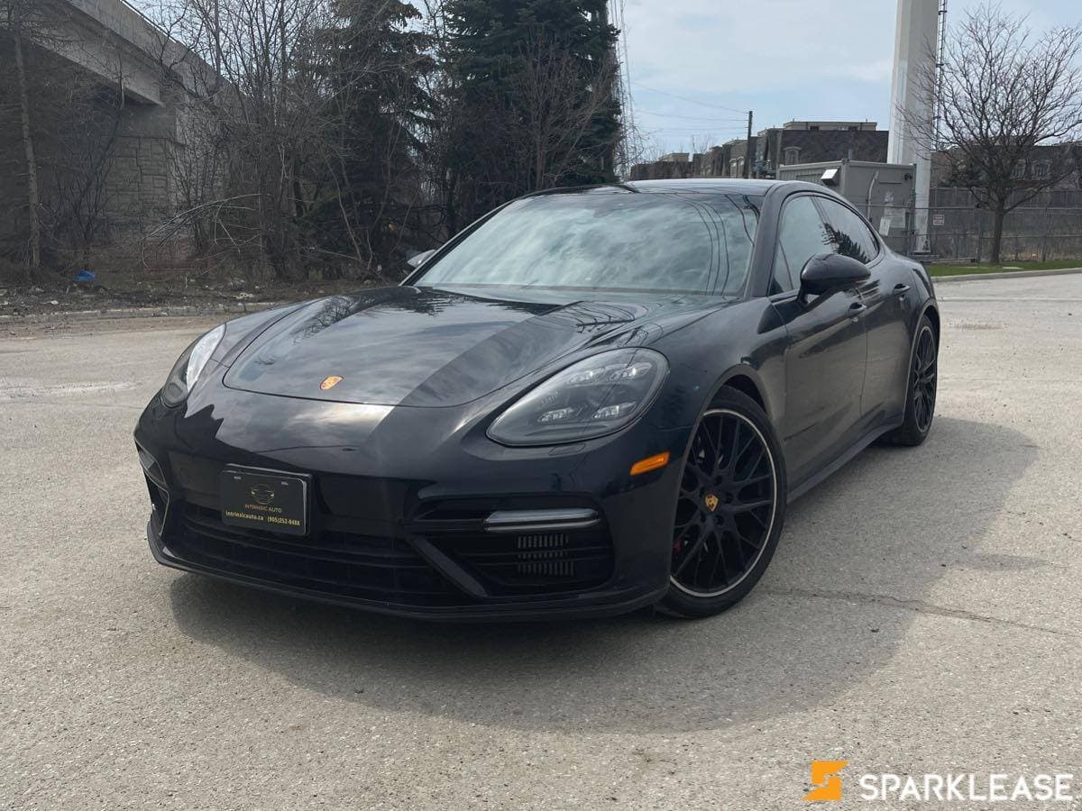 2017 Porsche Panamera turbo