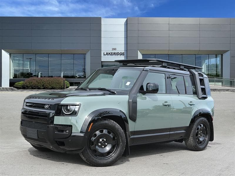 2026 Land Rover Defender 110 Trophy Edition in Keswick Green