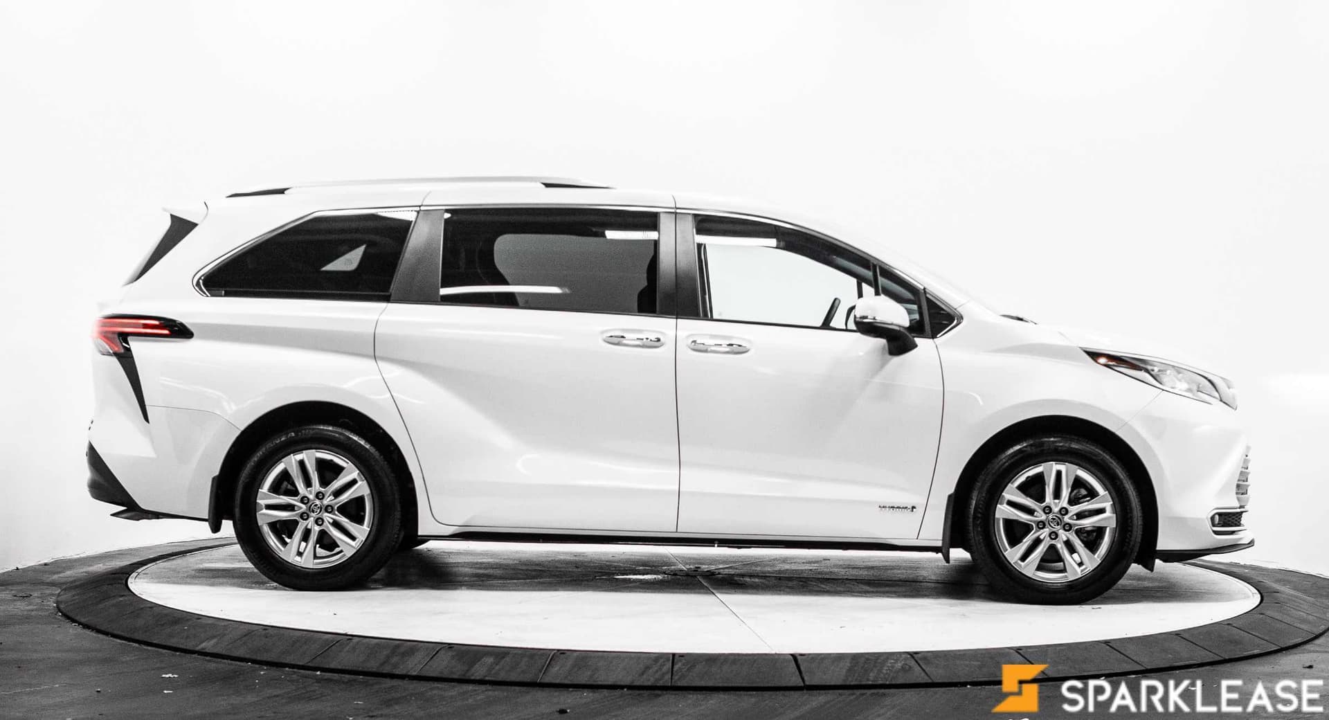 2021 Toyota  Sienna  Limited 7-Passenger FWD 