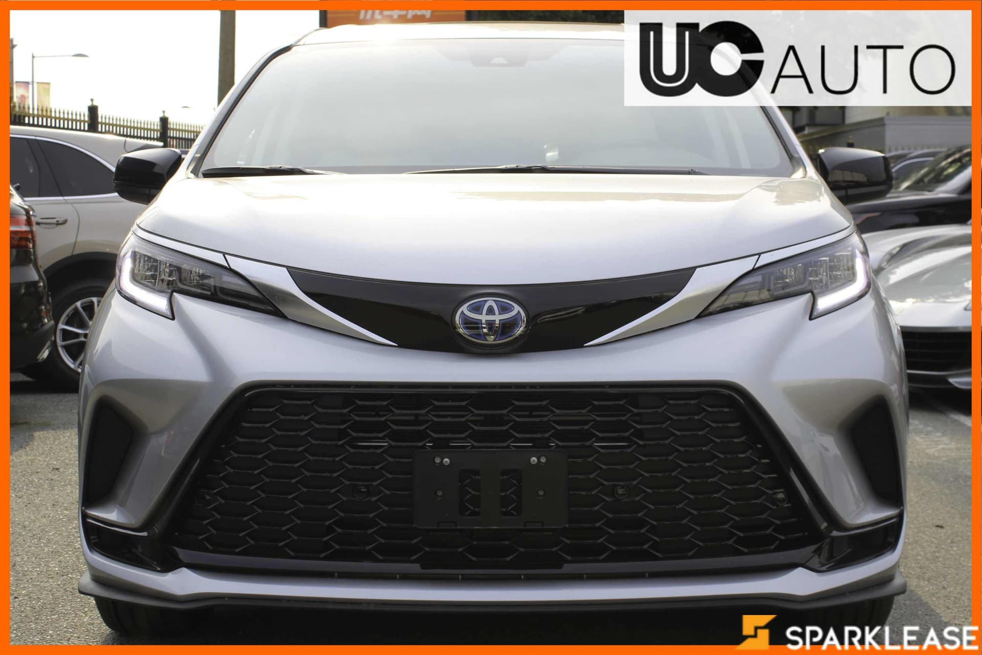 2022 Toyota Sienna LE 8-Passenger FWD