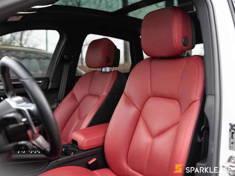 2021 Porsche  Macan  S AWD 