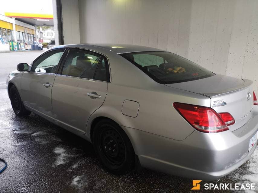 2005 Toyota Avalon