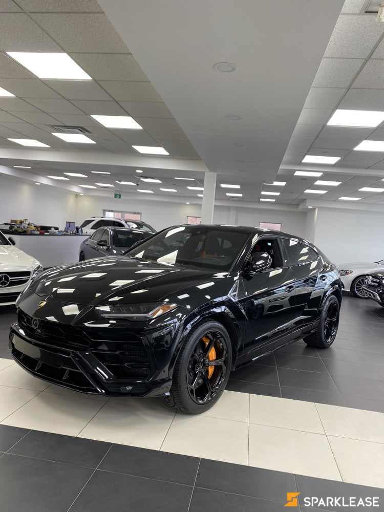 2019 Lamborghini Urus 