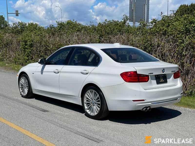 2013 BMW 3 Series 4dr Sdn 328i xDrive AWD