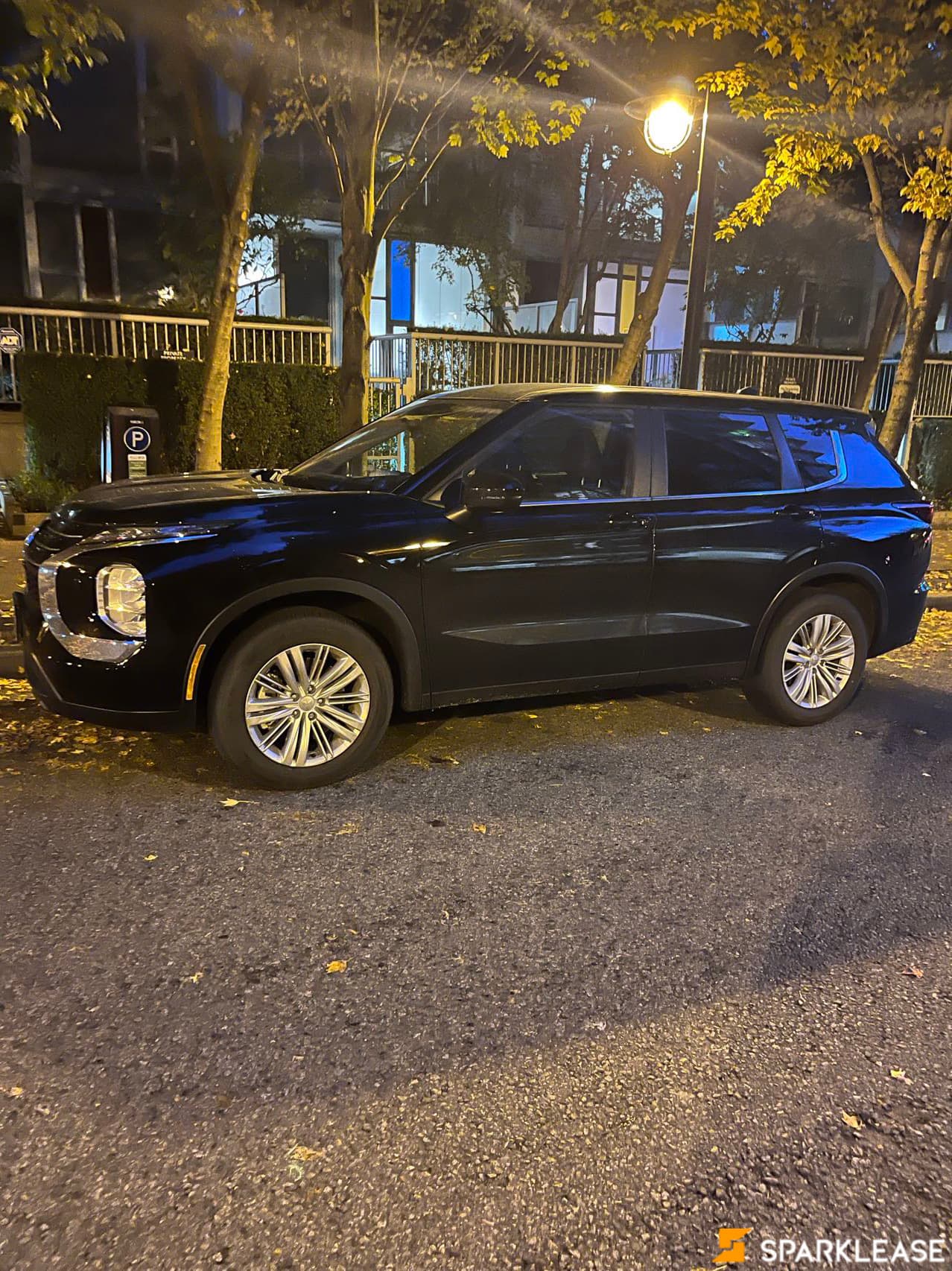 2023 Mitsubishi Outlander ES S-AWC