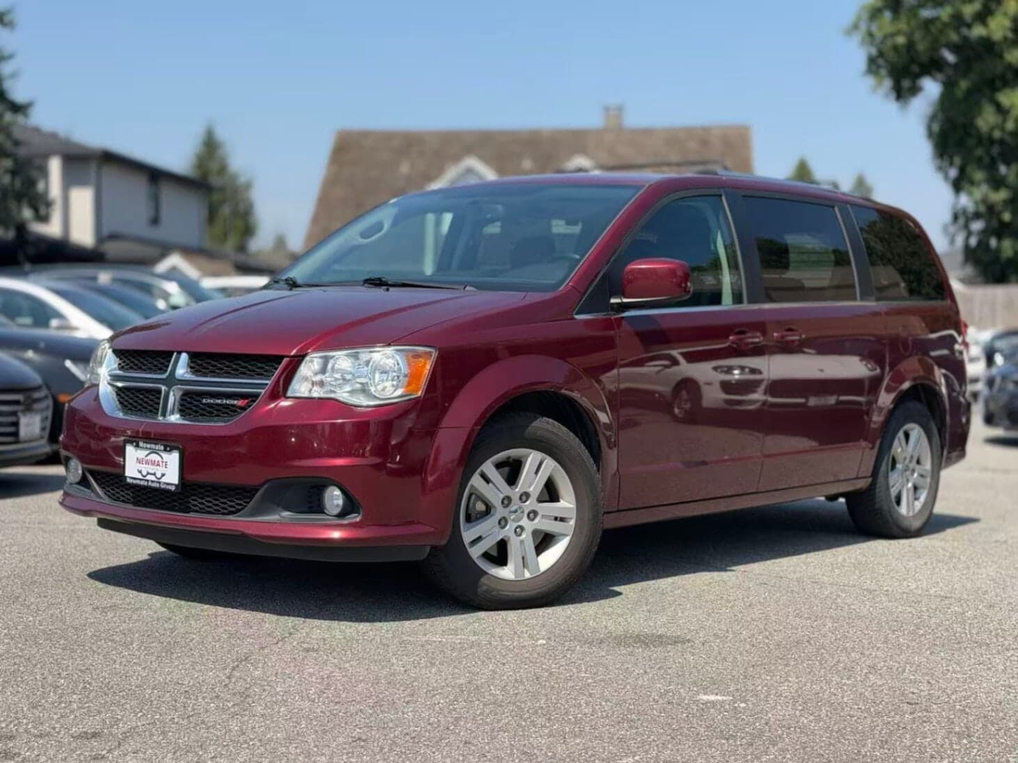 2018 Dodge Grand Caravan Crew Plus. NO ACCIDENT. FULL SERVICE RECORD.
