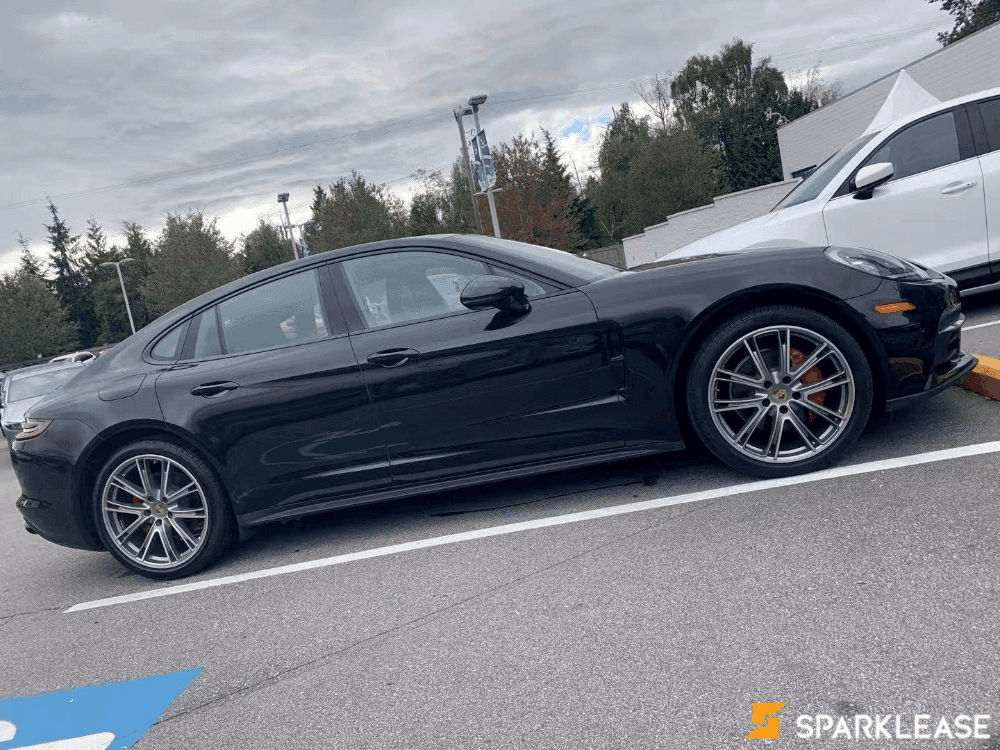 2018 Porsche Panamera 4
