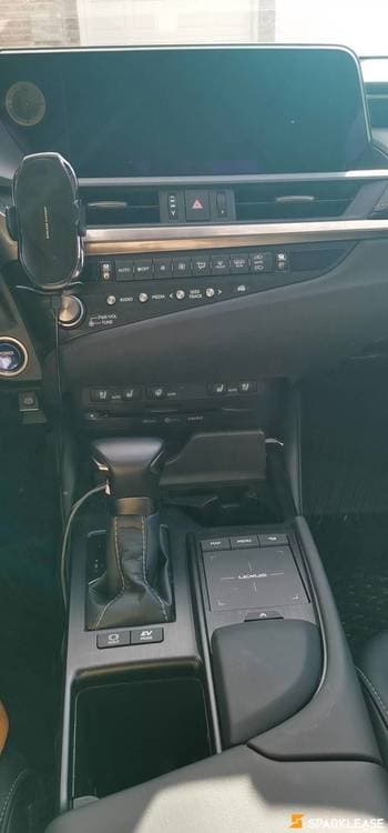 2021 Lexus ES