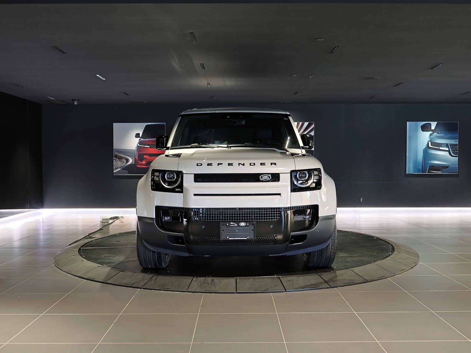 2026 Land Rover Defender S