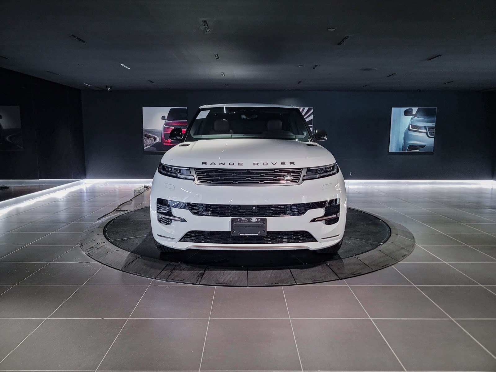 2025 Land Rover Range Rover Sport Dynamic SE