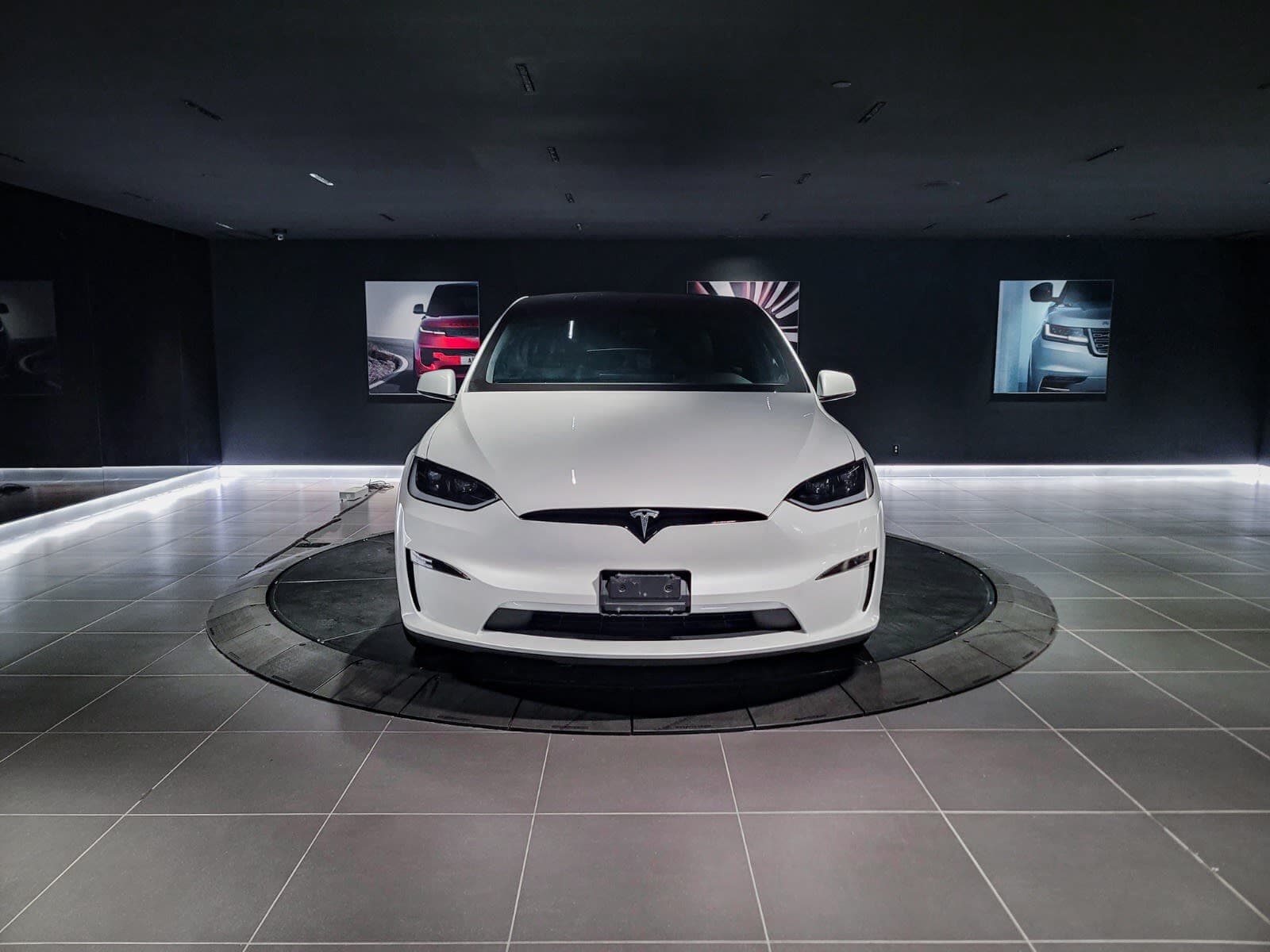 2023 Tesla Model X AWD