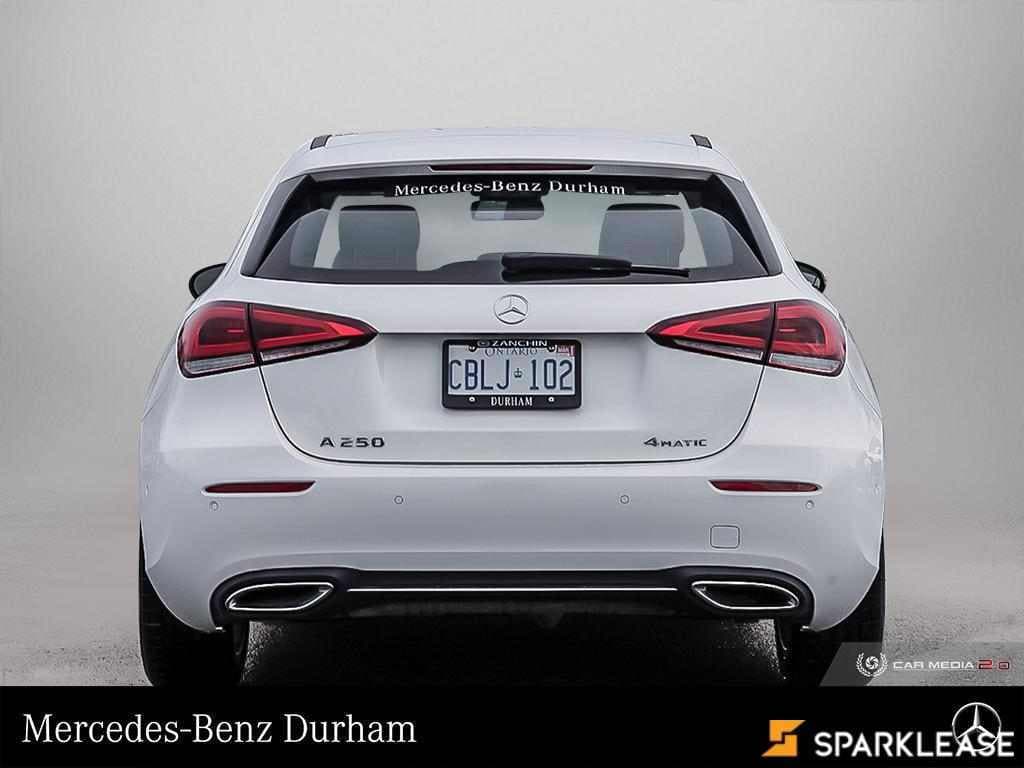 2022 Mercedes-Benz  A250  Hatch 