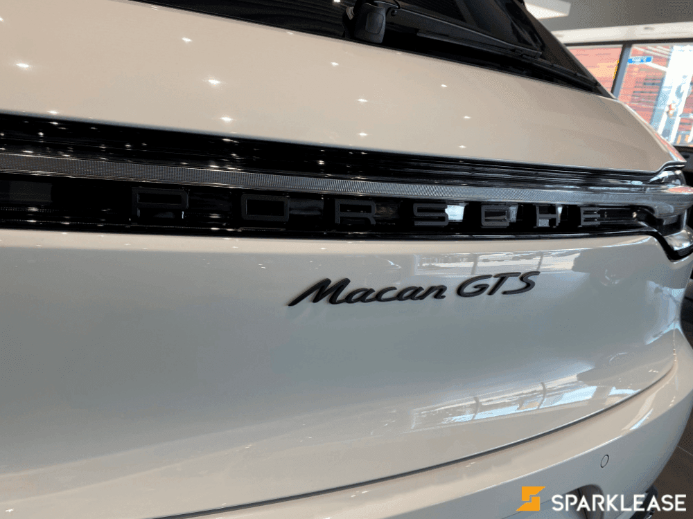 2021 Porsche Macan GTS