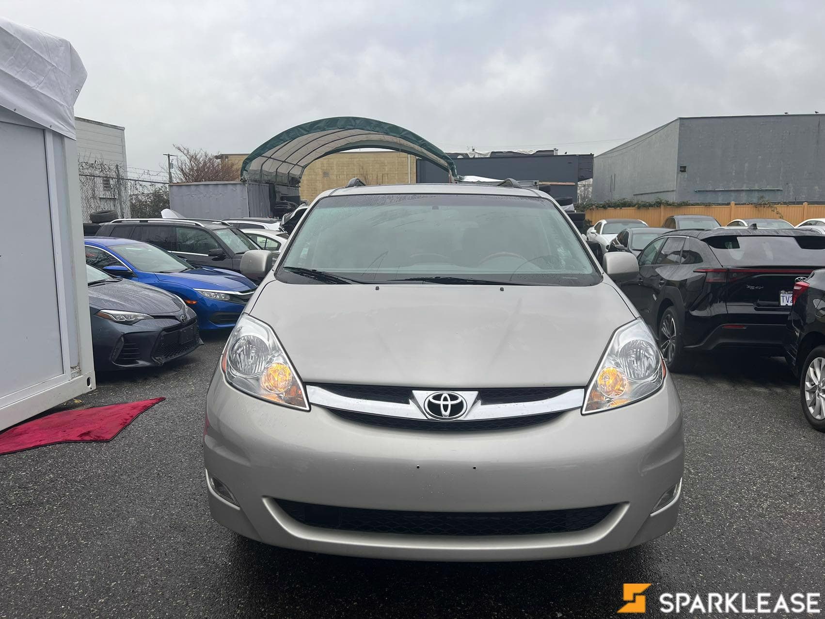 2007 Toyota  Sienna  5dr CE 7-Passenger AWD 