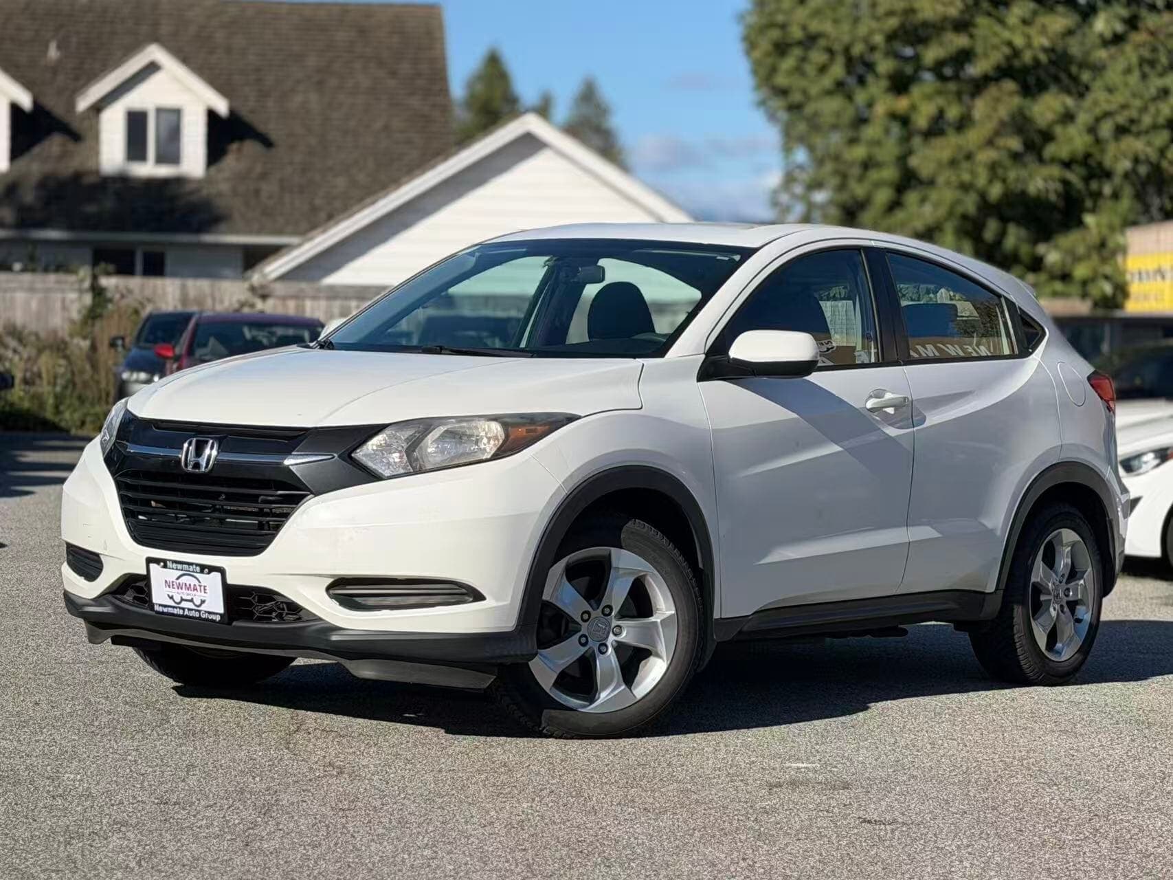 2016 Honda HR-V LX. FULL SERVICE RECORD. RUNS GREAT.