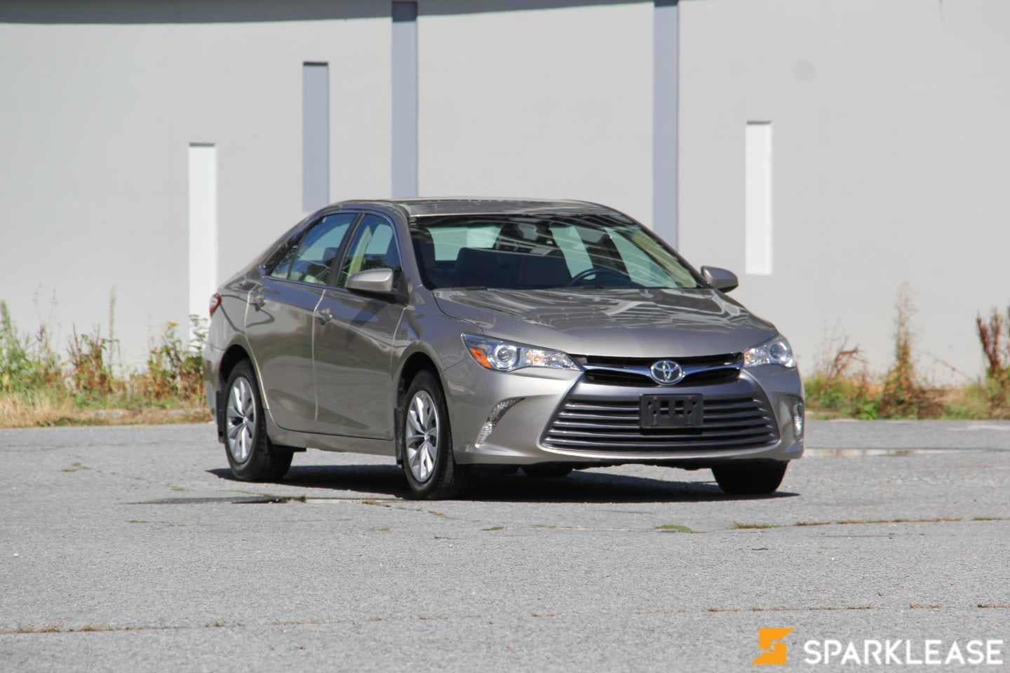 2015 Toyota  Camry  4dr Sdn I4 Auto LE 