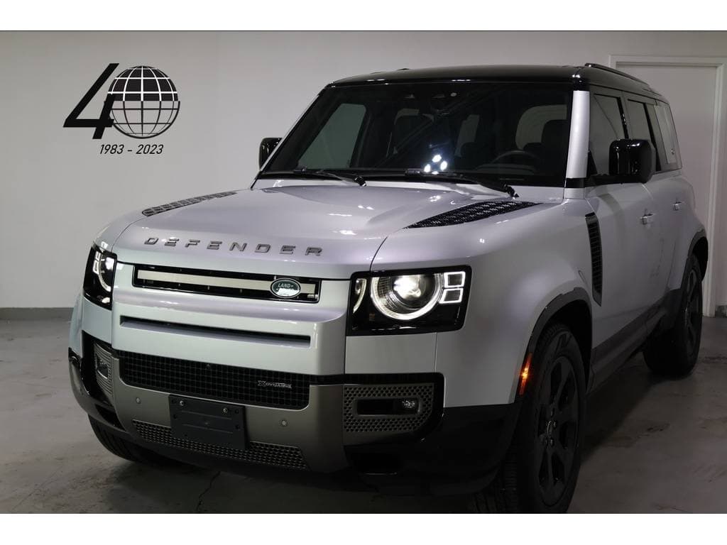 2022 Land Rover Defender 110 X-Dynamic SE