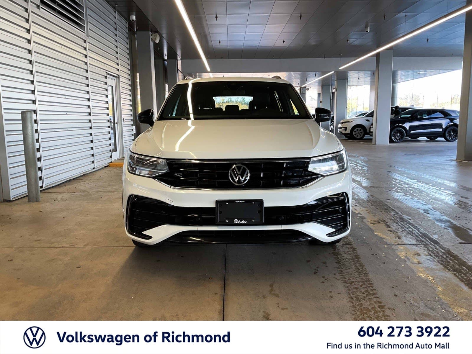 2022 Volkswagen Tiguan Comfortline R-Line Black Edition