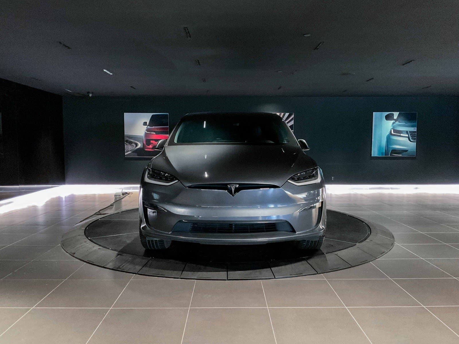 2023 Tesla Model X Plaid