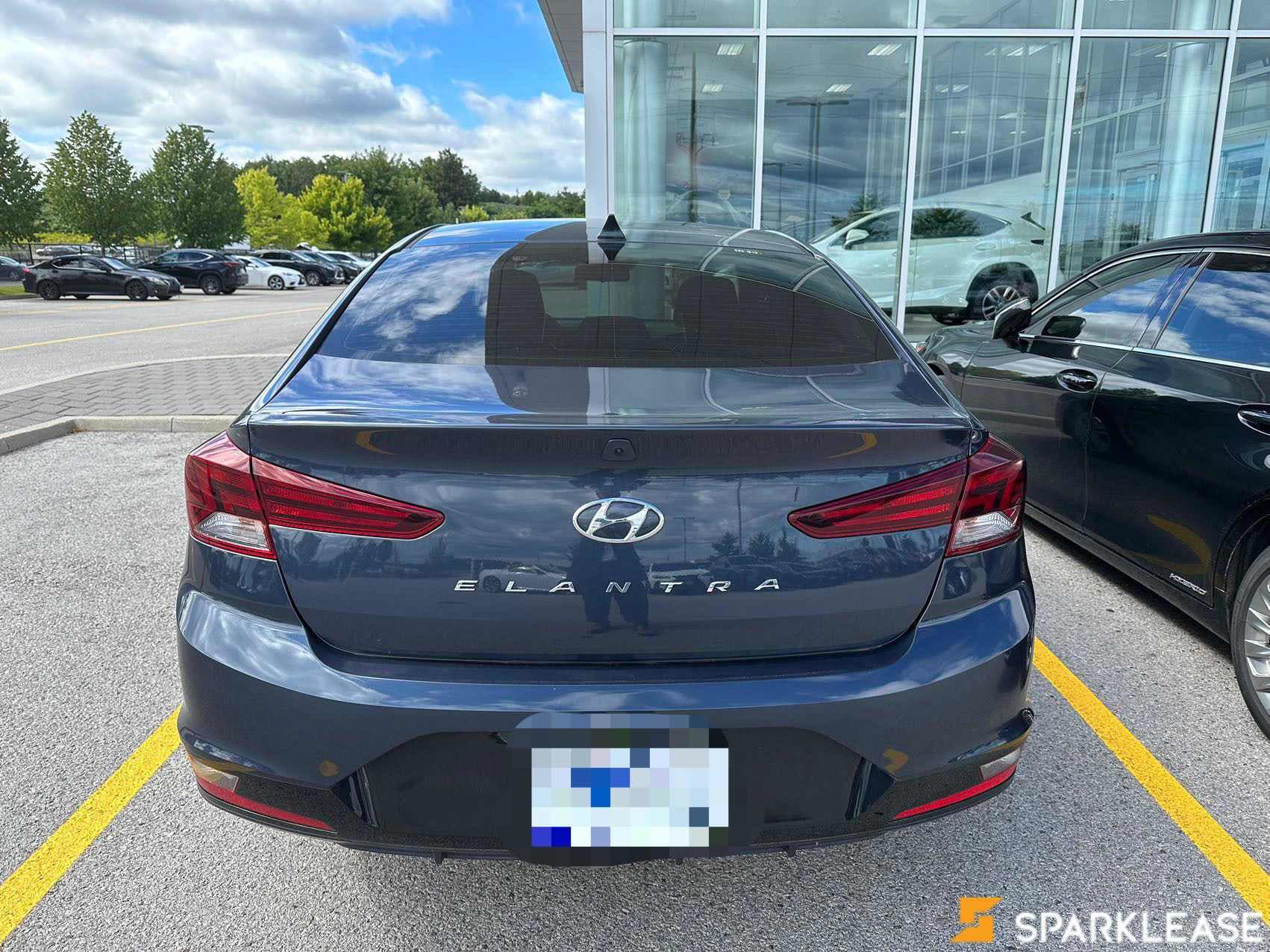 2020 Hyundai Elantra Preferred w/Sunroof...