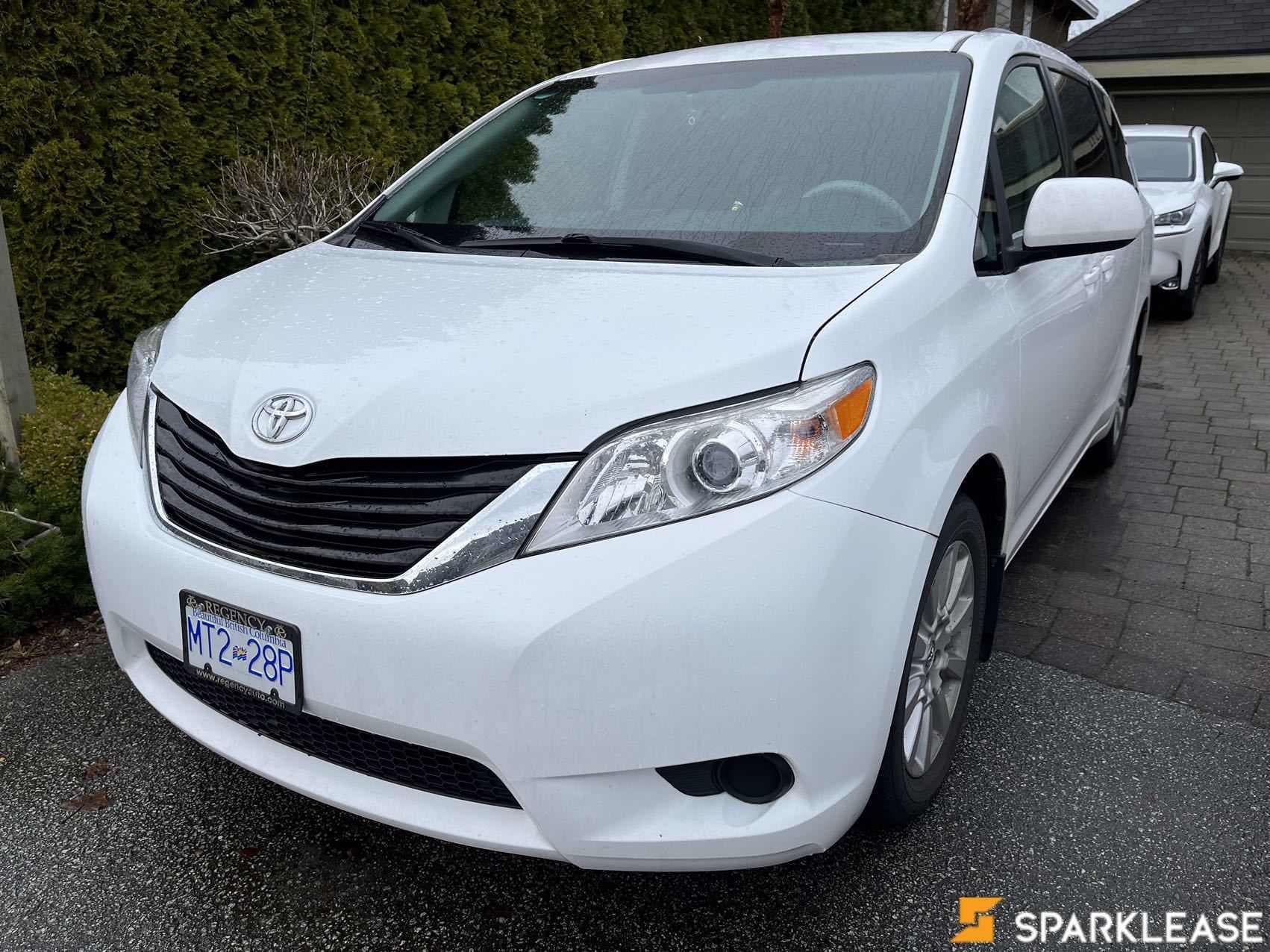 2014 Toyota Sienna 5dr LE 7-Pass AWD