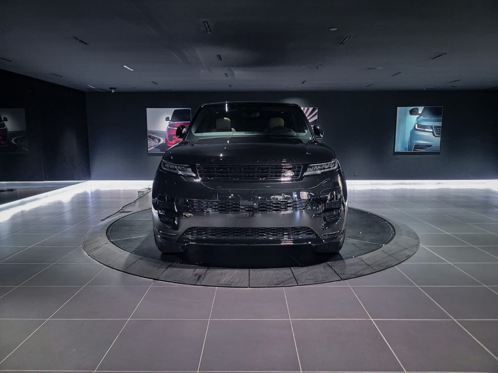 2026 Land Rover Range Rover Sport Dynamic SE