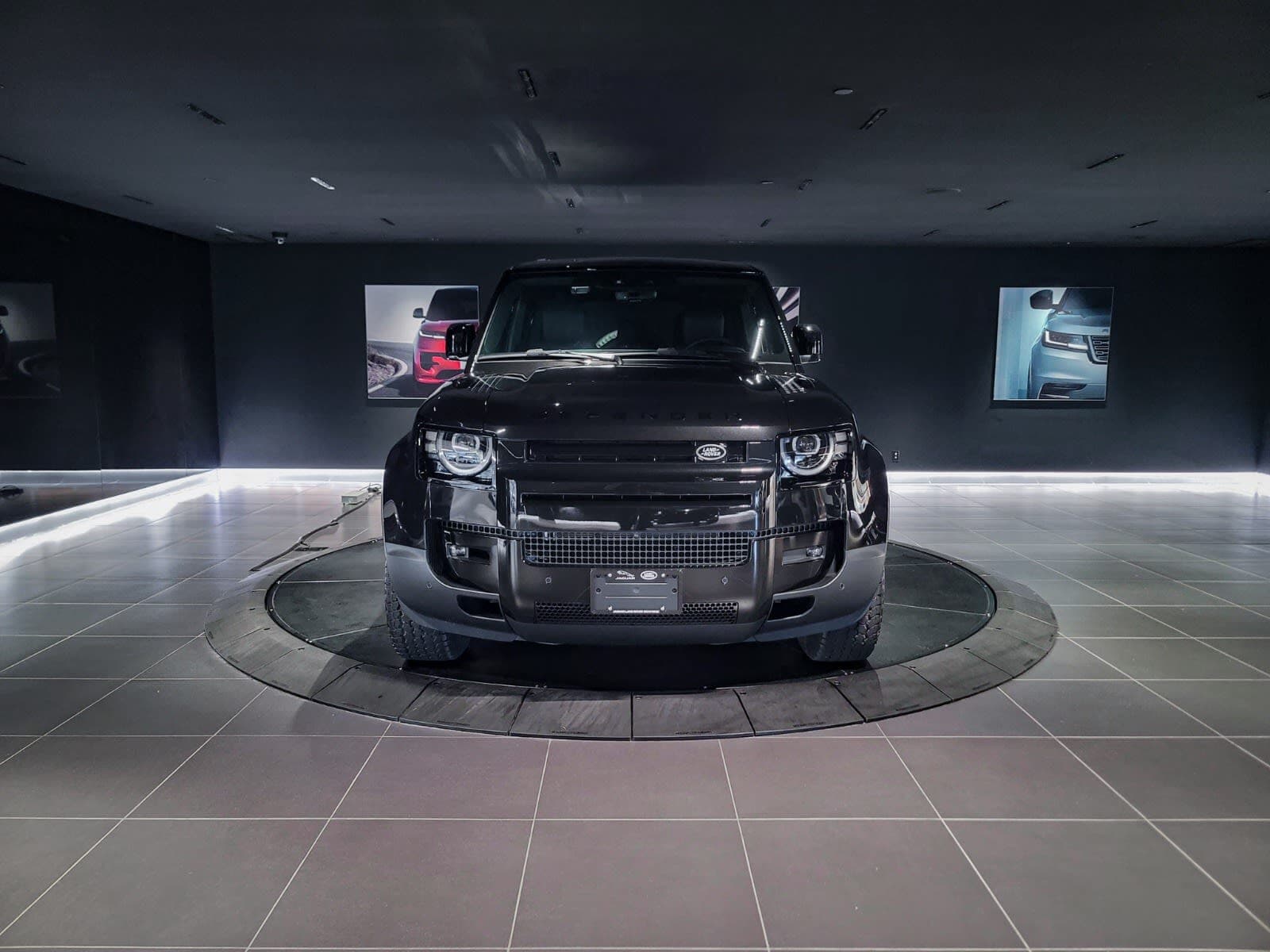2026 Land Rover Defender S