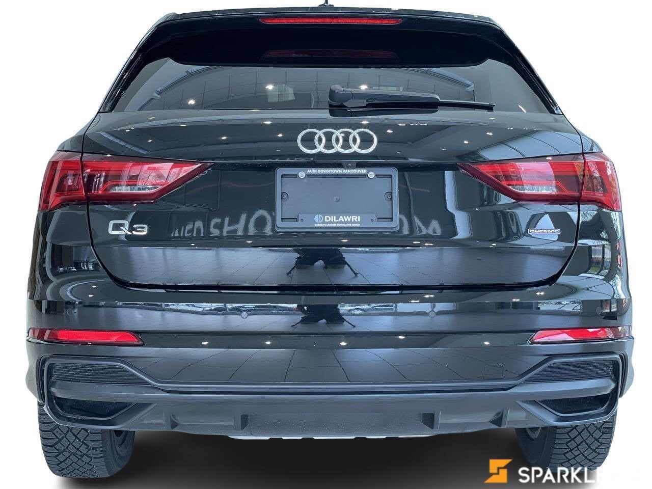 2021 Audi Q3 Technik 45 TFSI quattro