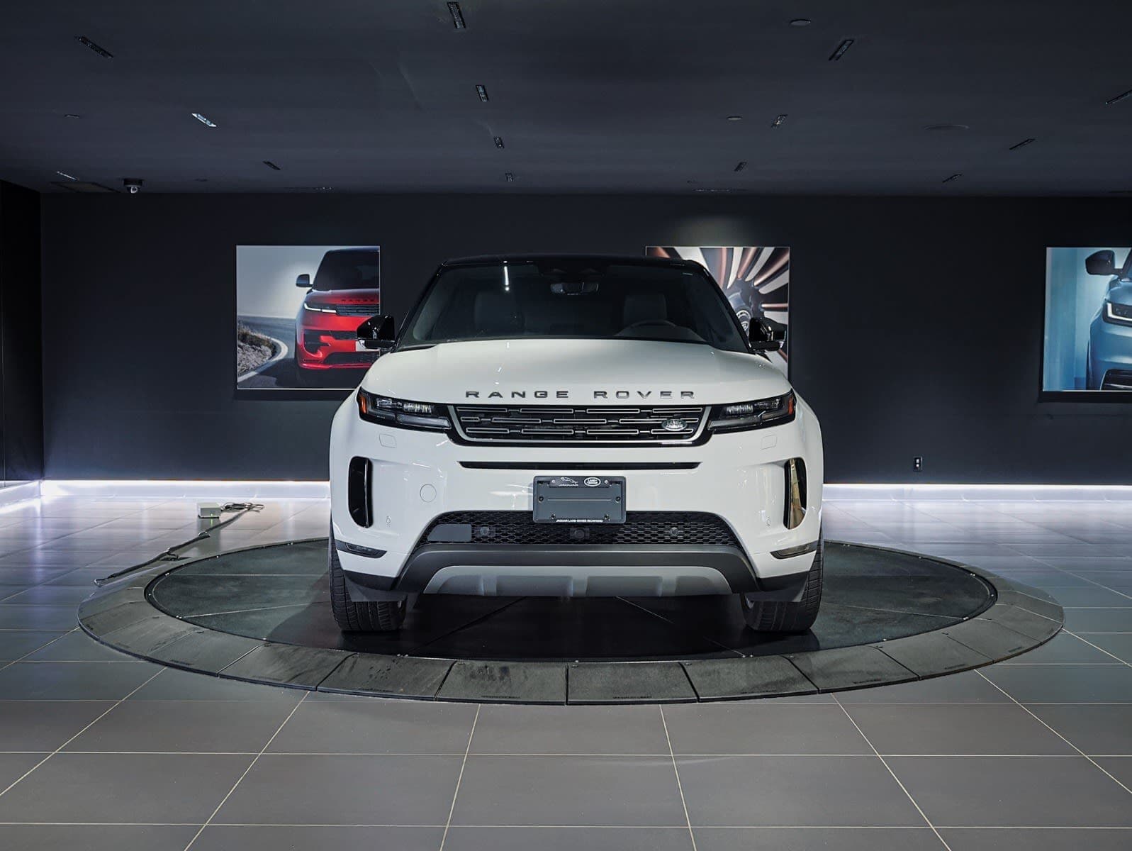 2026 Land Rover Range Rover Evoque S