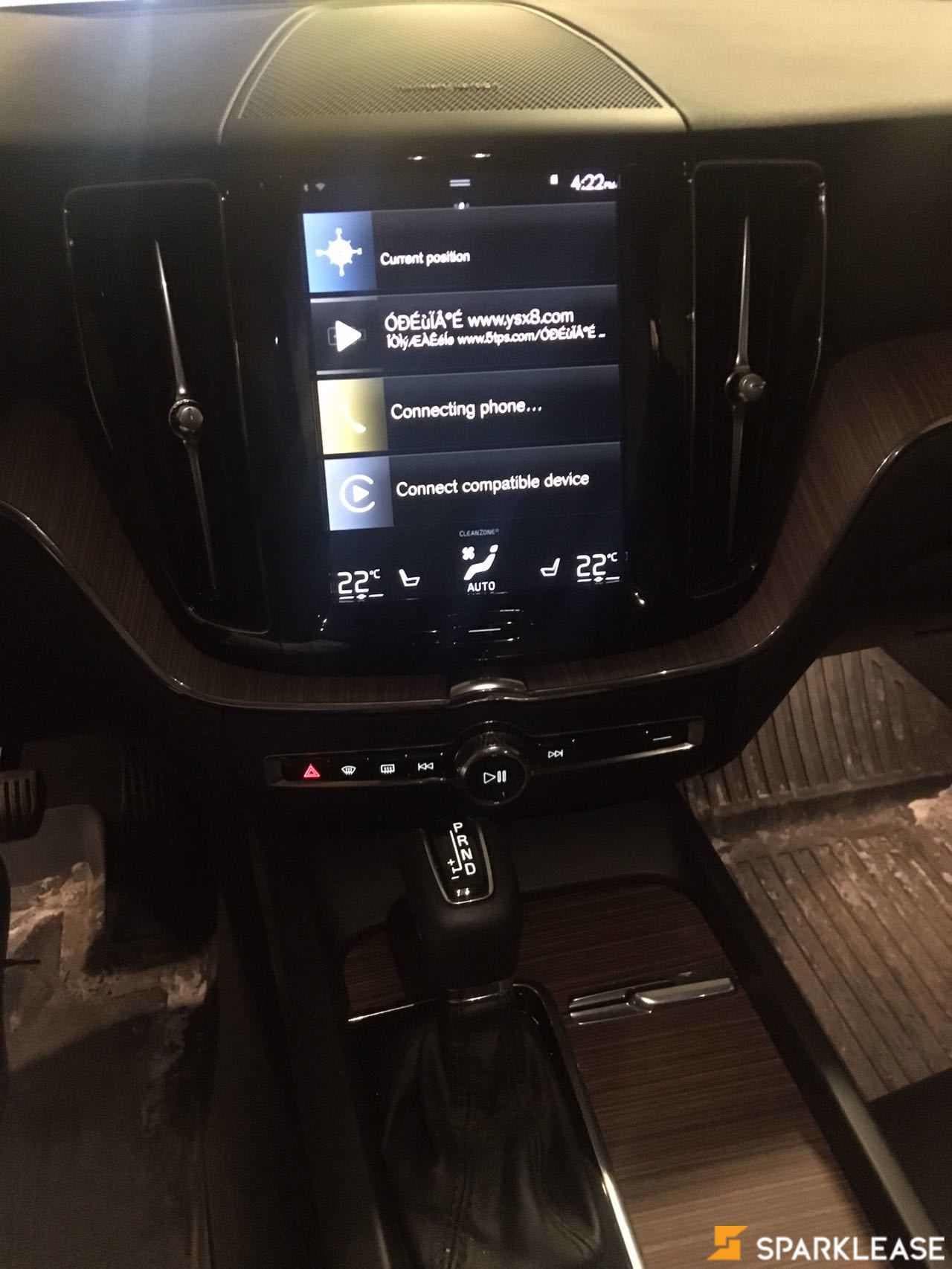 2021 Volvo XC60 T6 AWD Momentum