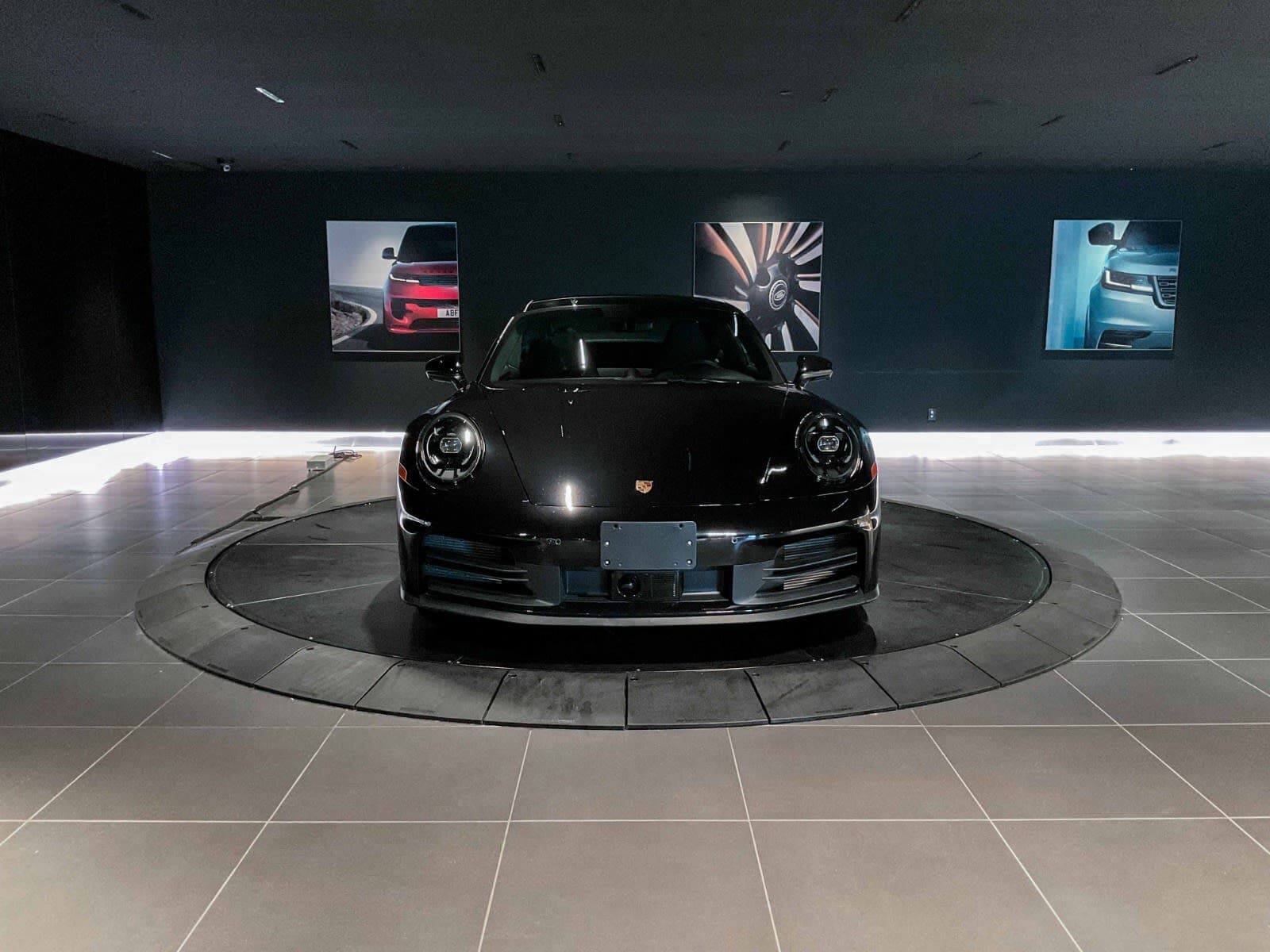 2025 Porsche 911 Carrera