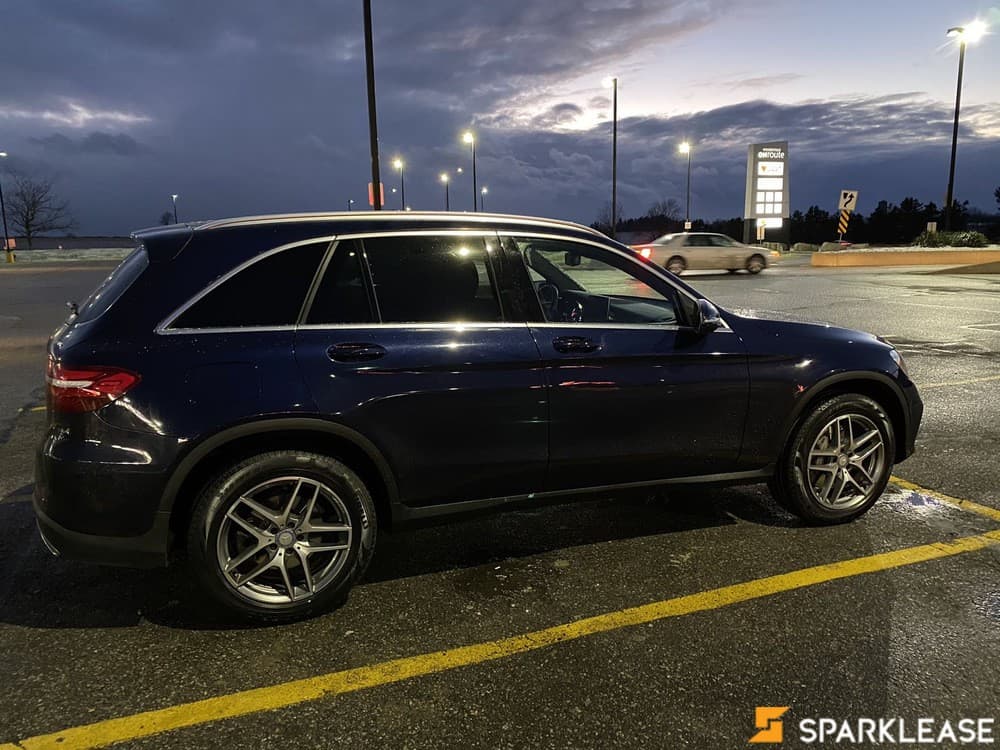 2017 Mercedes-Benz GLC-300
