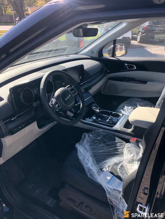 2022 Kia Carnival EX