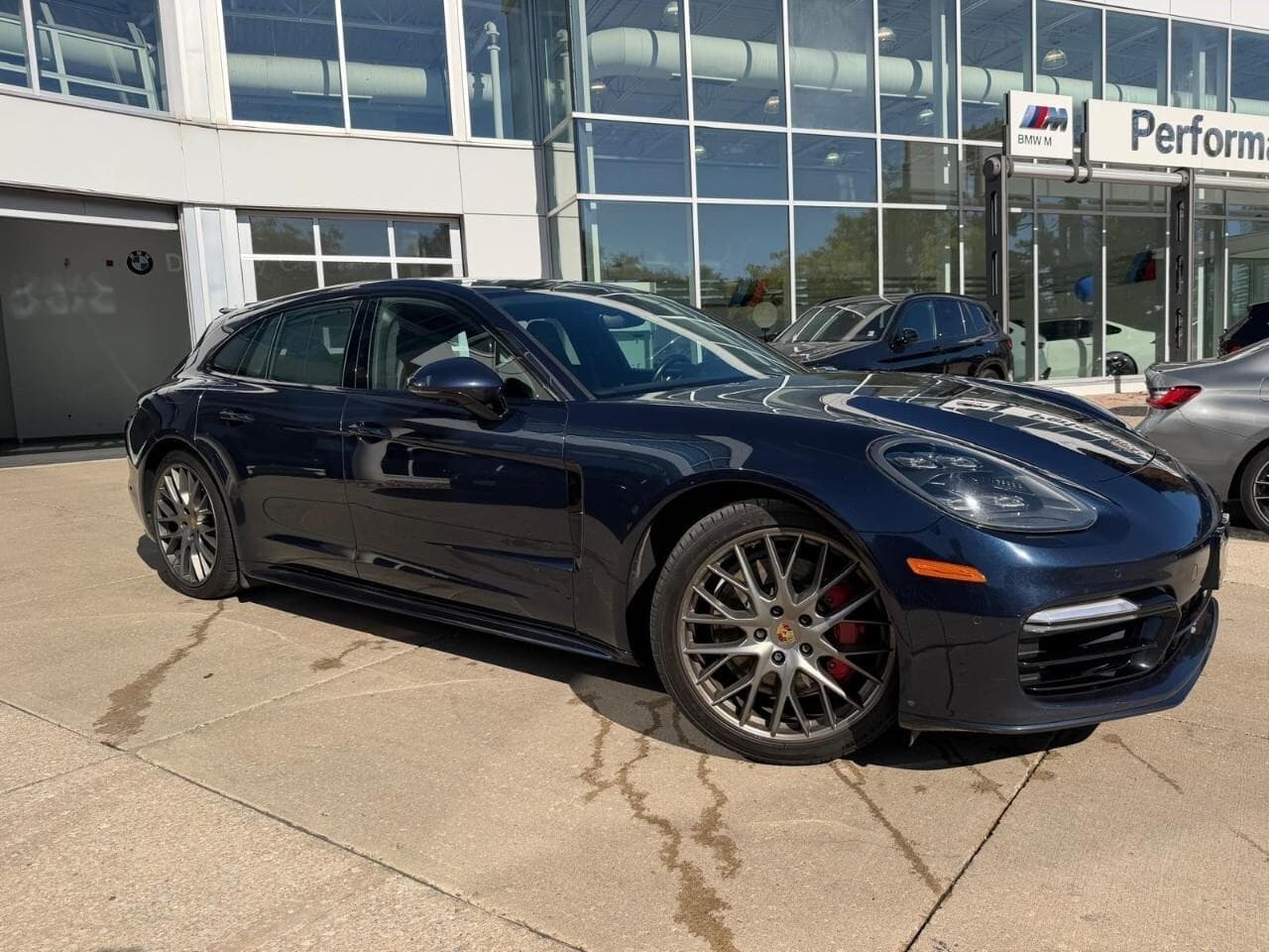 2019 Porsche Panamera Sport Turismo GTS