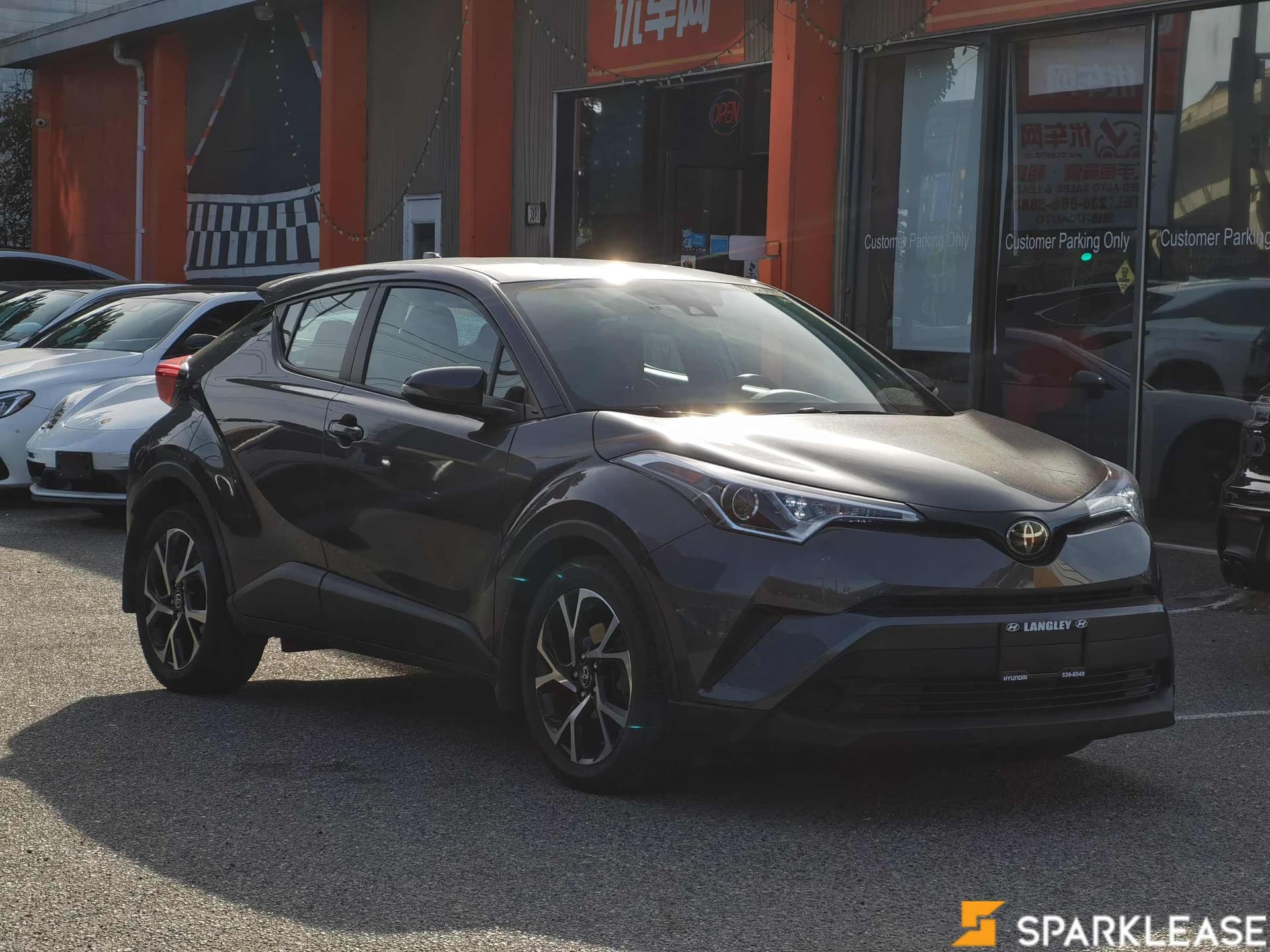 2018 Toyota C-HR FWD XLE
