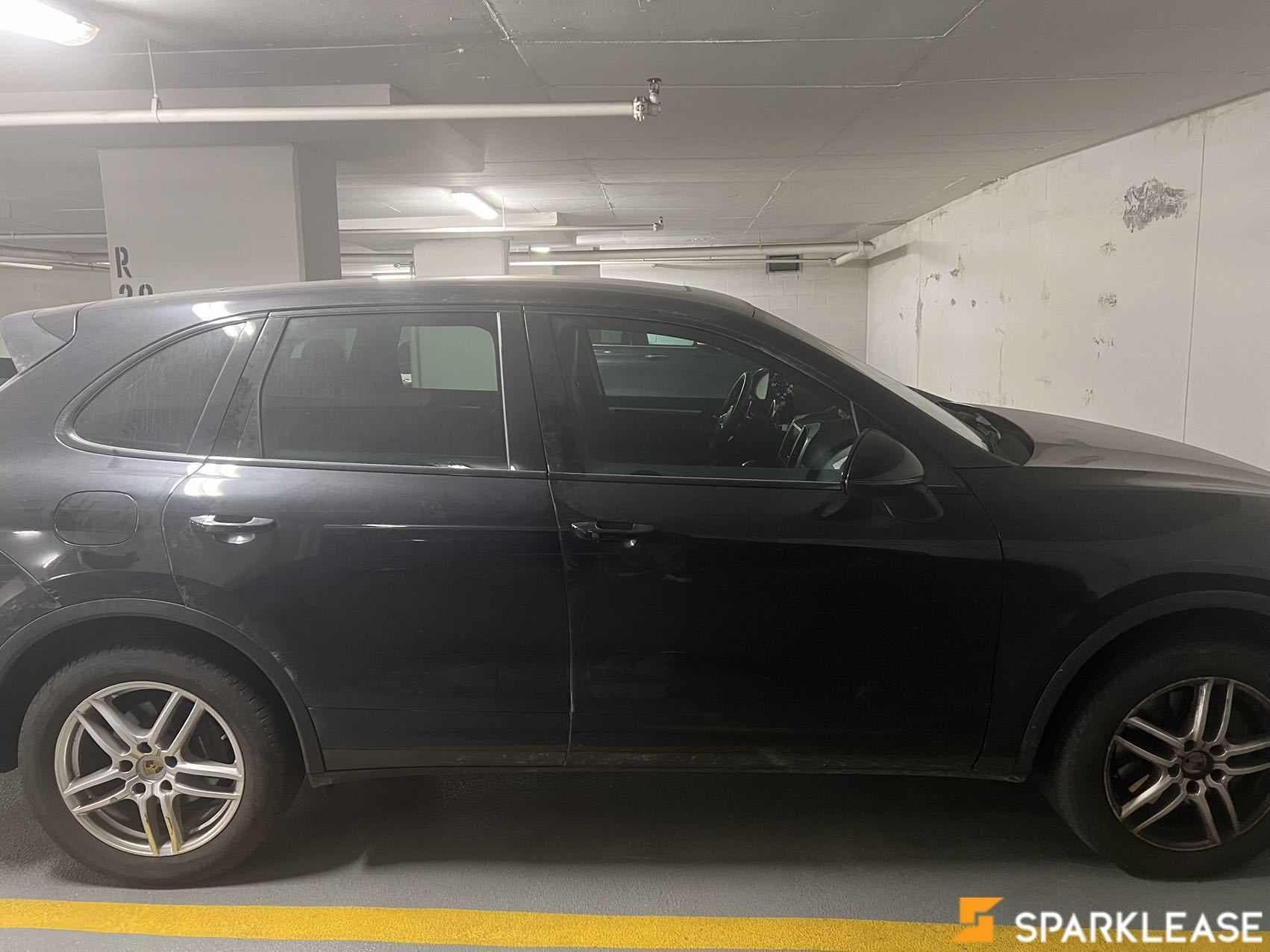 2016 Porsche Cayenne AWD 4dr