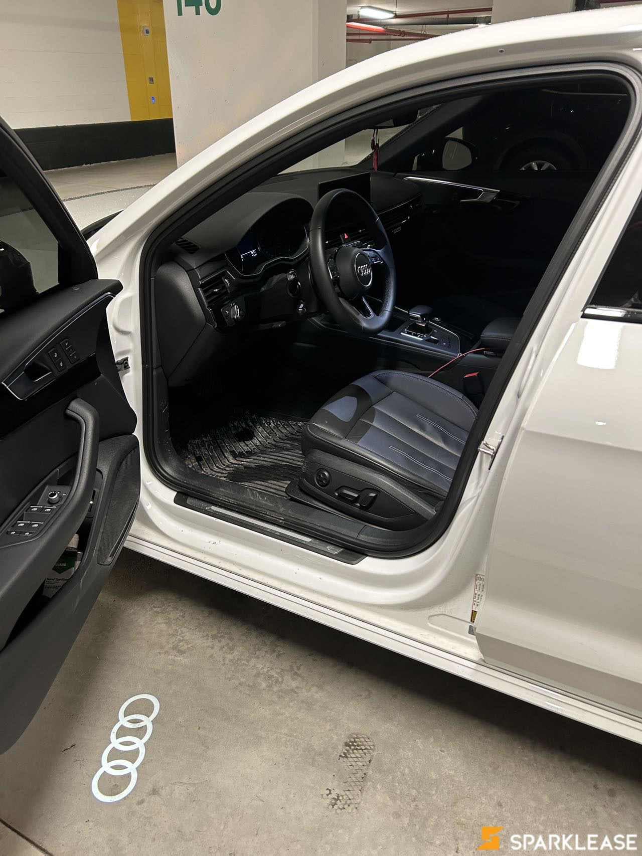 2024 Audi A4 Sedan Komfort 45 TFSI quattro
