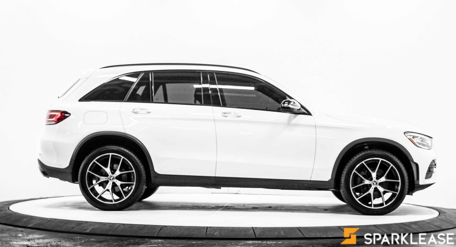 2022 Mercedes-Benz  GLC  GLC 300 4MATIC SUV 