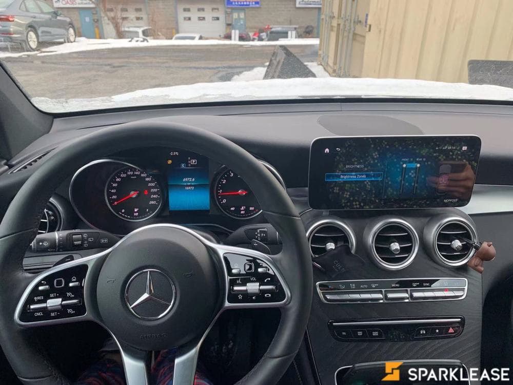 2020 Mercedes-Benz GLC300
